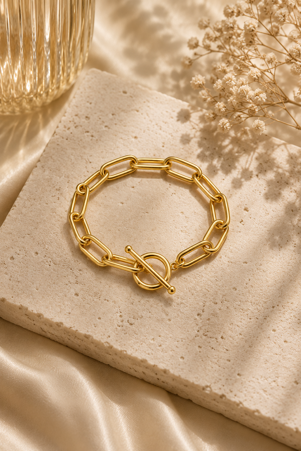 Oversized Gold Paperclip Bracelet – Waterproof & Tarnish-Free